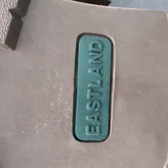 Eastland Nola Womans Brown Platform Heeled Mule Clogs,Size 8.5. - Picture 8 of 10